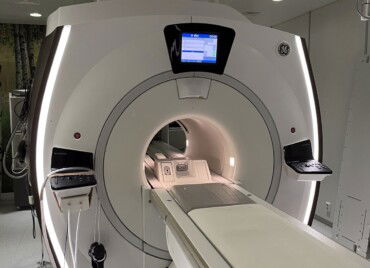 GE Optima MR450w 1.5T GEM - 2014