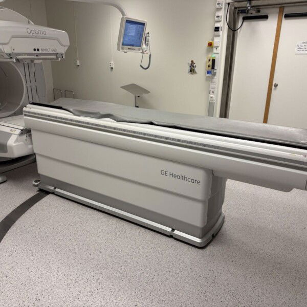 GE Optima NM/CT 640 - 2013