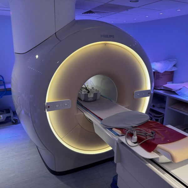 Philips Ingenia 1.5T - 2012