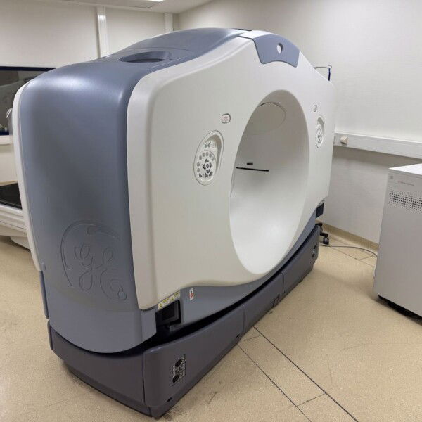 GE Optima CT580 RT - 2015