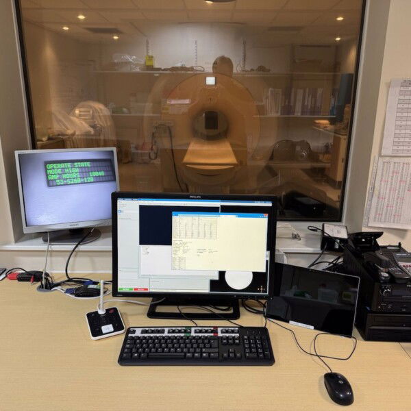 Philips Achieva 3T - 2007