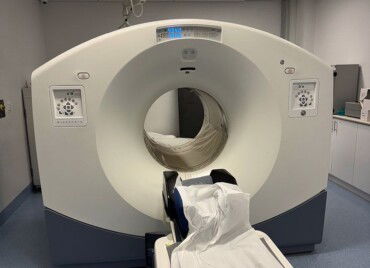 GE Discovery 690 - 2012
