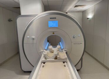 Siemens Aera 1.5T - 2016