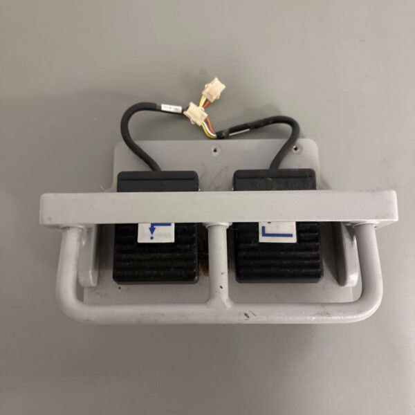 PX79-10945 Toshiba FOOT SW-ASSY