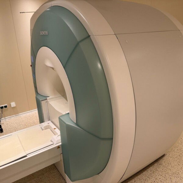 Siemens Essenza 1.5T Dot - 2008/2014