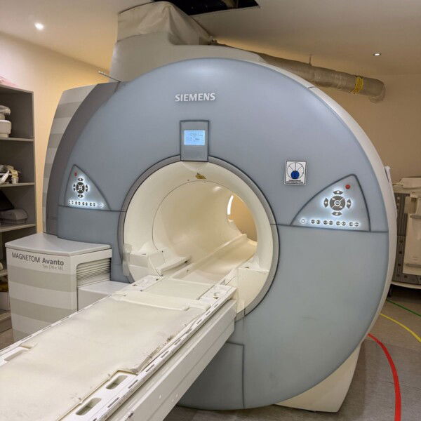 Siemens Avanto 1.5T - 2010