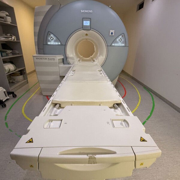 Siemens Avanto 1.5T - 2010