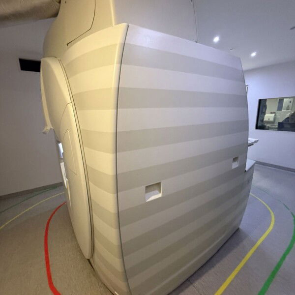 Siemens Avanto 1.5T - 2010