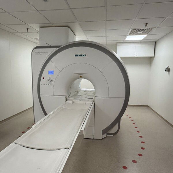 Siemens Essenza 1.5T Dot - 2015