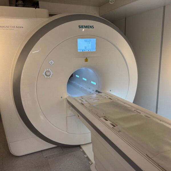 Siemens Amira 1.5T - 2015