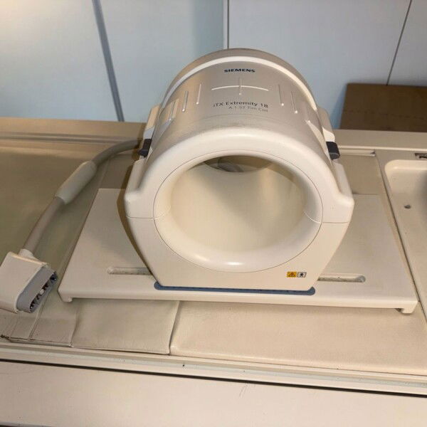 Siemens Amira 1.5T - 2015