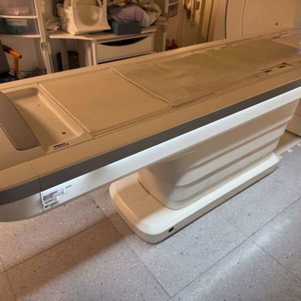 Siemens Amira 1.5T - 2015