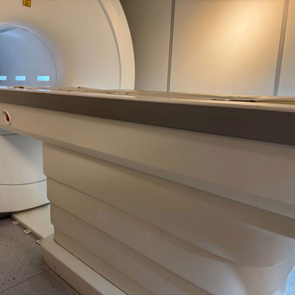 Siemens Amira 1.5T - 2015